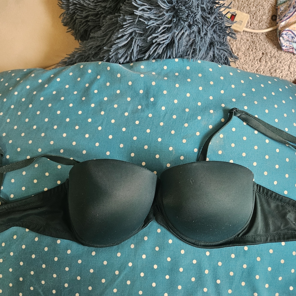 Pink By Victoria Secret Elegant Green Bra
